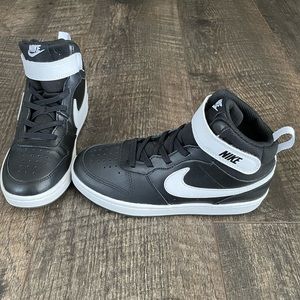 Nike Kids Court Borough 2 High Top Sneakers